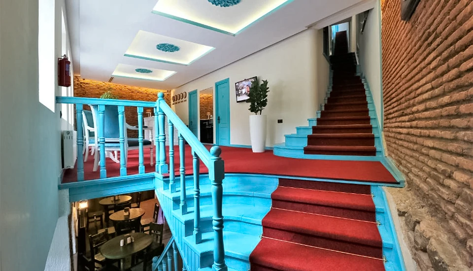 هتل سیتی این تفلیس